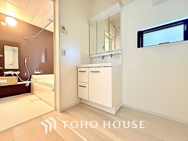 使いやすく清潔感のある洗面所。快適な身支度をサポートします。