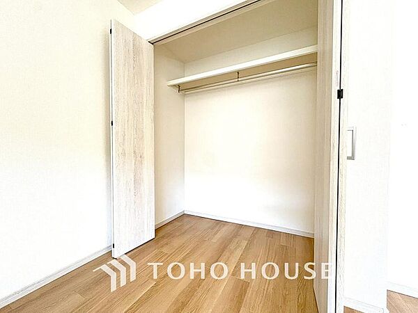 使いやすく美しい収納で、心地よい暮らしをお約束します。スタイリッシュな収納で、美しく整頓されたライフスタイルを。