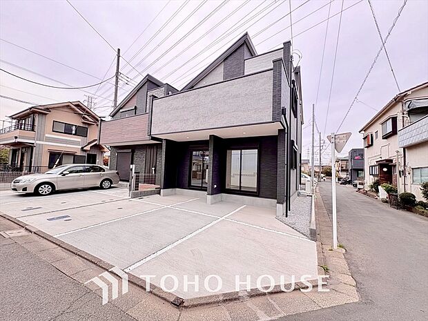 駐車スペースも完備(駐車できる車種などについてはお問い合わせくださいませ)