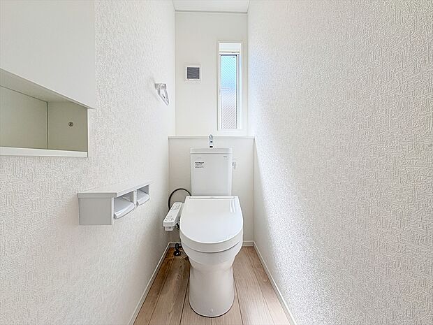 使い勝手と清潔さを重視した、心地よい空間に仕上がっています。狭すぎず、広すぎず、快適な環境です。