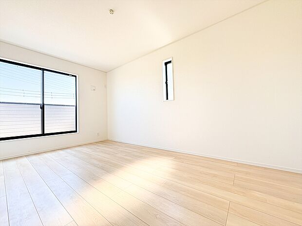 広さがもたらす開放感と豊かな暮らし。快適さを追求した、心地よい居住空間での洗練されたひと時。
