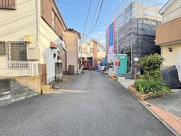 京王線 柴崎駅から徒歩9分の立地です。