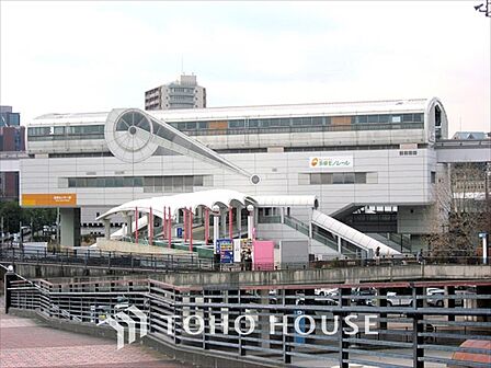 多摩都市モノレール 多摩センター駅 距離約800m