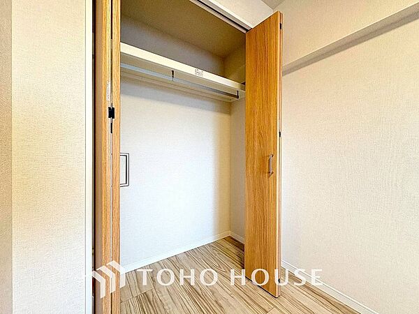 使いやすく美しい収納で、心地よい暮らしをお約束します。スタイリッシュな収納で、美しく整頓されたライフスタイルを。