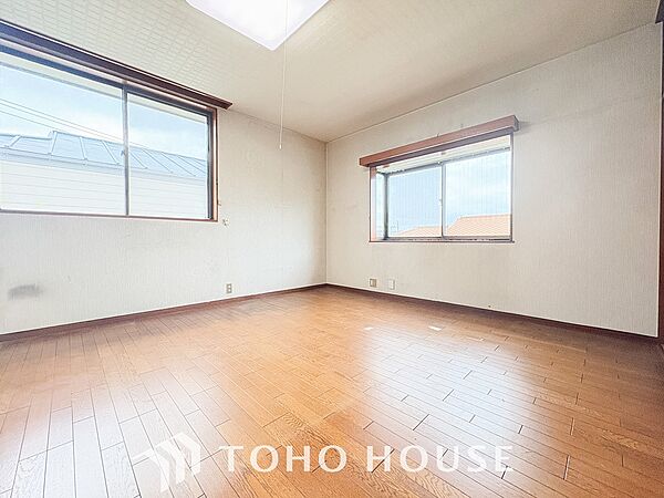 広さがもたらす開放感と豊かな暮らし。快適さを追求した、心地よい居住空間での洗練されたひと時。