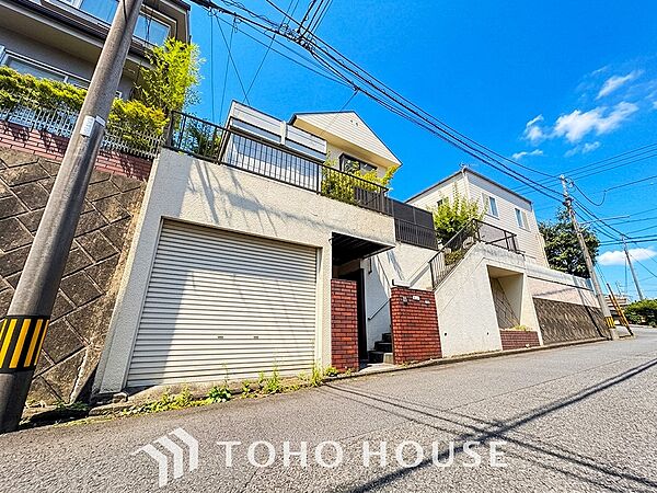 住まいの誇り、その表情。外観が創り出す、特別な居場所。