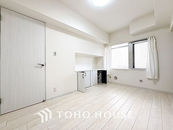 広々としたお部屋は、インテリアを考える楽しみもありますね。