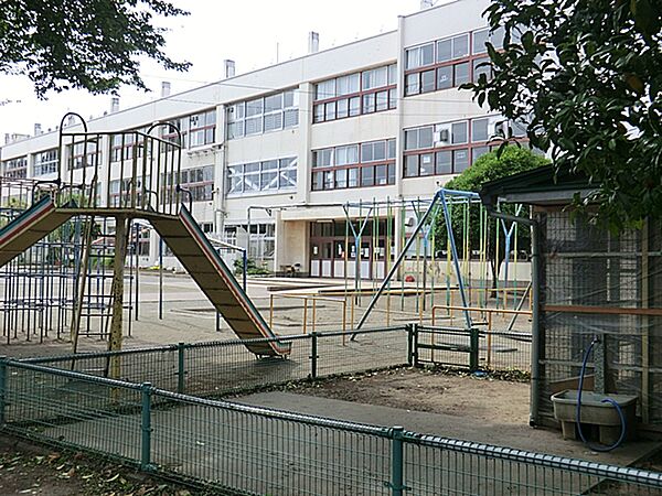 国立市立国立第四小学校 距離約1000m