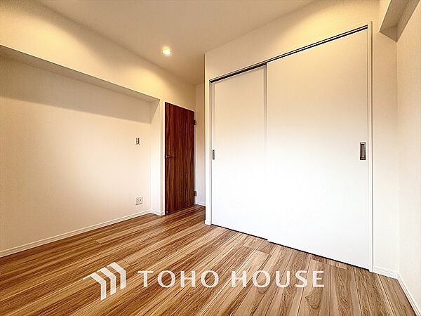 広々としたお部屋は、インテリアを考える楽しみもありますね。
