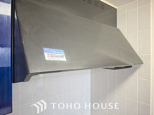 パワフルな換気機能。効率的な空気の循環で湿気や不快な臭いを排出。清潔で快適な空間を保つ。