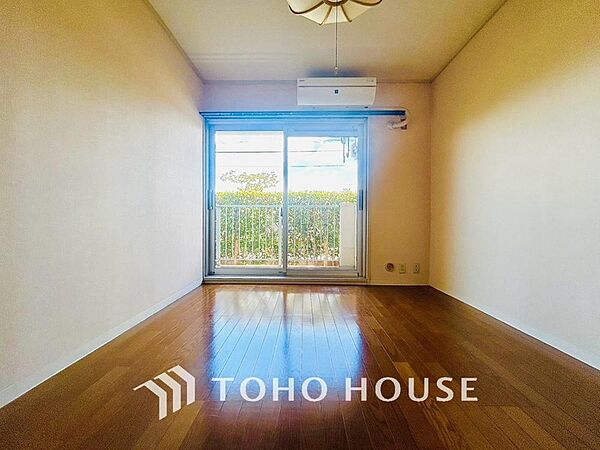 笑顔が溢れ、会話が弾む豊かな時を過ごすことができる空間でお住まいになった幸せをかみしめてください。