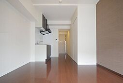 アクアアンビシャス八丁堀 7階ワンルームのリビング/ダイニング