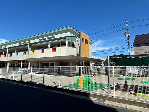 四日市市立楠こども園 1480m