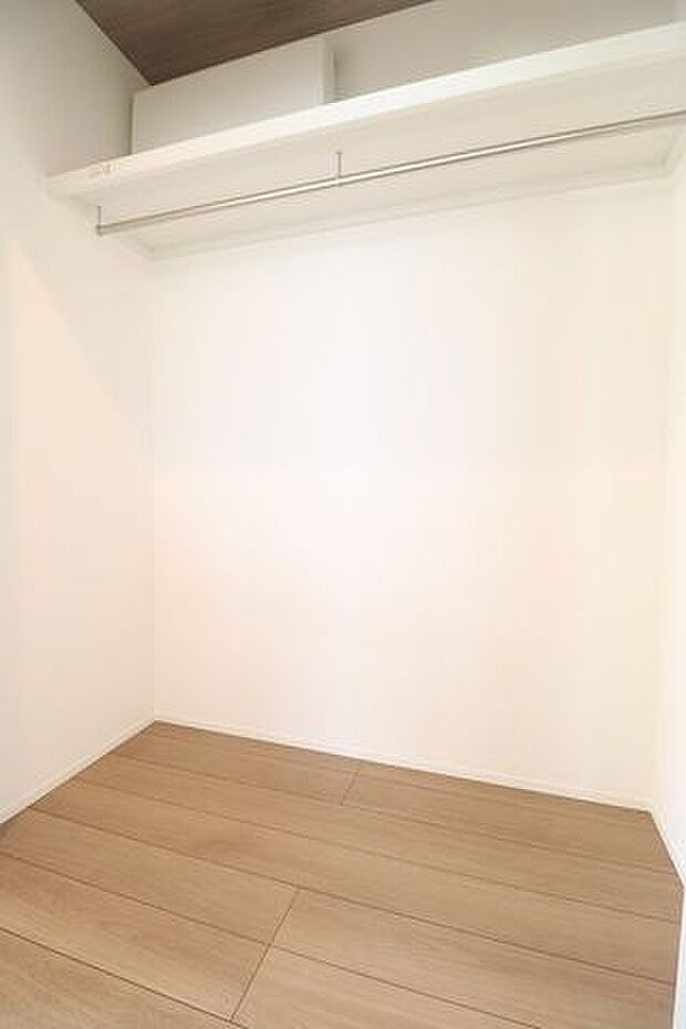 ＊北側6帖洋室CL＊