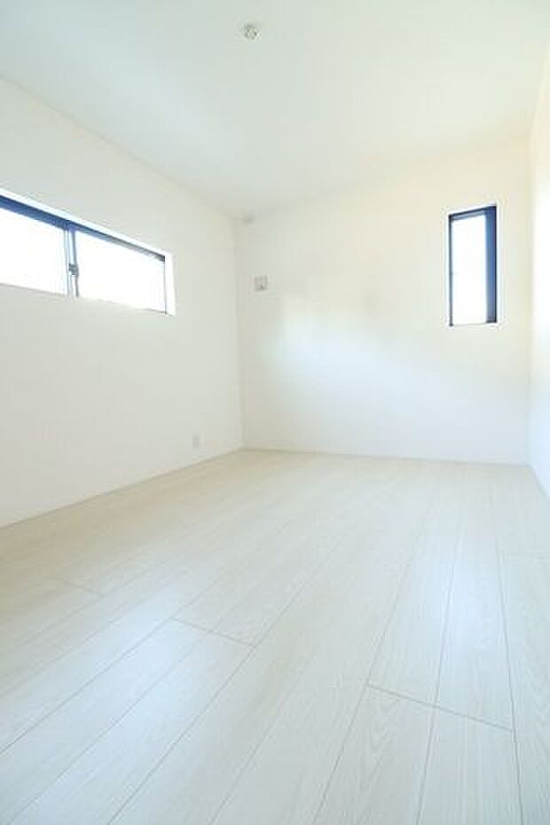 ＊北側6帖洋室＊