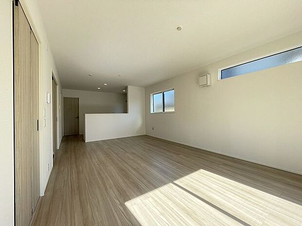 同型写真(リビング)