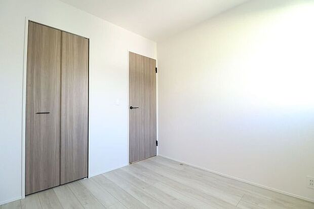 ＊2階4.5帖洋室＊