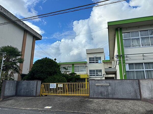 四日市市立神前小学校 2600m