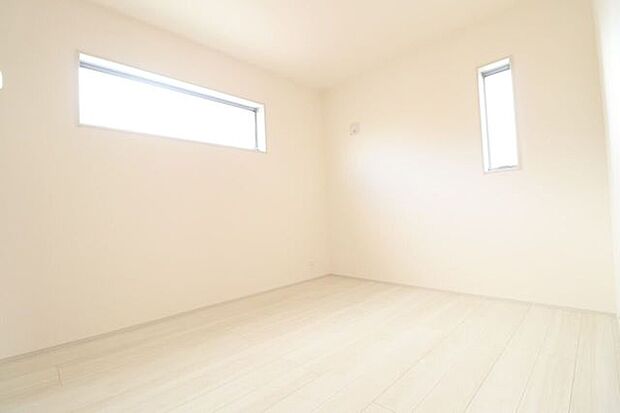 *2階5.25帖洋室*