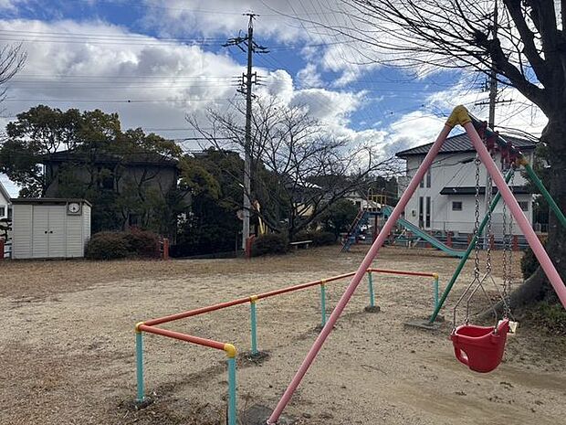 南坂部風見鶏公園 1200m