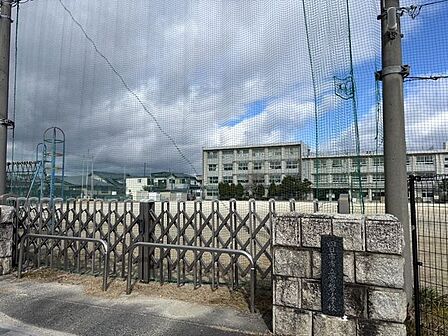 四日市市立常磐小学校 1000m