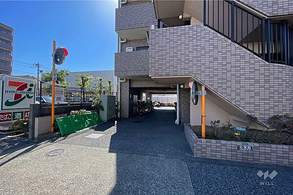 駐車場