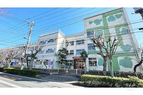 東渕江小学校[公立]の外観