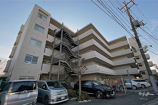 藤和梅島ハイタウンＣ棟の外観（北東側から）
