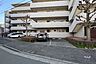 駐車場：敷地内駐車場（屋外平面式）