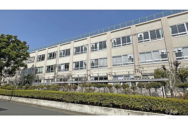 青井中学校[公立]の外観