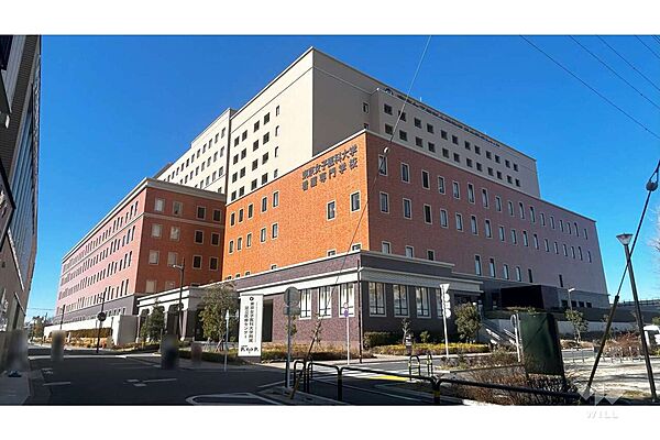 東京女子医科大学附属足立医療センターの外観