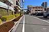 その他：敷地の南側前面道路（西側から）