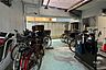 駐車場：駐輪場