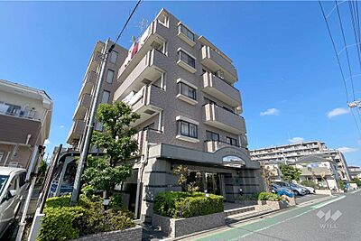 外観:ライオンズマンション金町水元公園の外観(南東側から) 外観:ライオンズマンション金町水元公園の外観(南東側から)