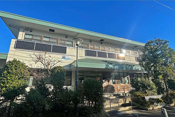 大谷田谷中住区センターの外観