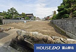 富山県富山市粟島町２丁目4-23