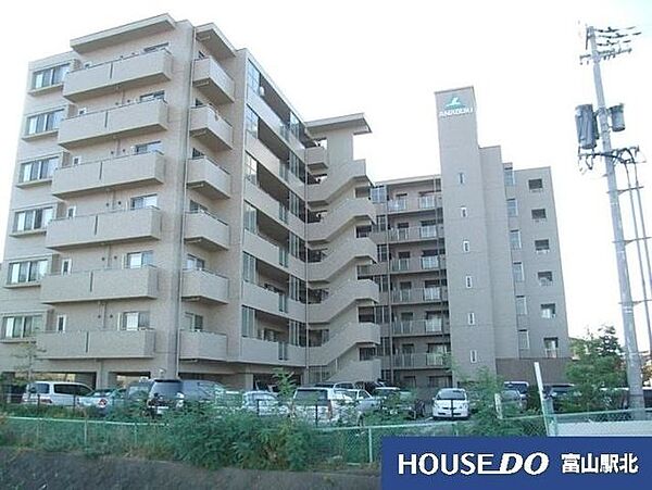 apartment 富山県富山市永楽町27-16　池森ビル1階