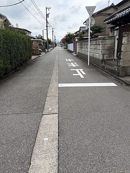 前面道路含む現地写真