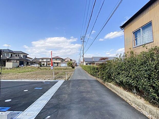 前面道路含む現地写真