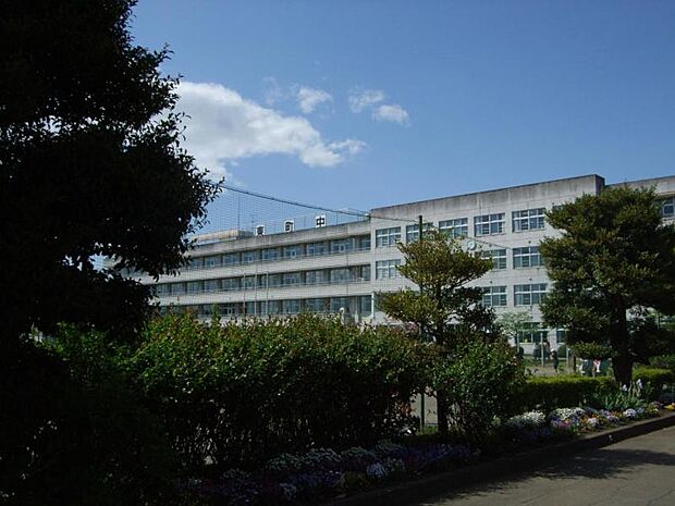 入間市立東町中学校まで徒歩6分445ｍ！通学ストレスを抑えられる、ファミリーに人気の立地。