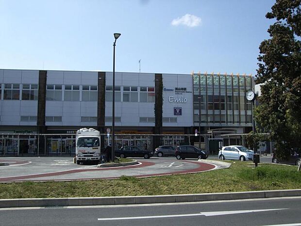 西武新宿線「狭山市」駅まで徒歩21分　1630ｍ！駅までは程よい距離で落ち着いた住宅街。静かで快適な生活環境が魅力です。