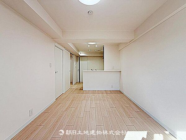 対面タイプならキッチン内にいながらご家族やお客様との会話が楽しめます。