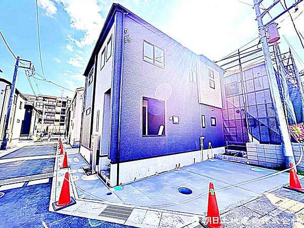 現在建築中の現場で工事進行中です。現地写真（2026年6月6日撮影）をご覧ください。