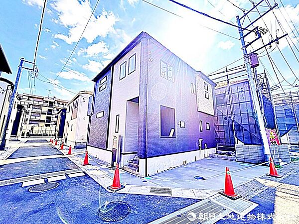現在建築中の現場で工事進行中です。現地写真（2026年6月6日撮影）をご覧ください。