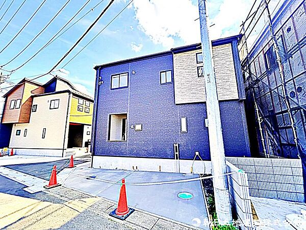現在建築中の現場で工事進行中です。現地写真（2026年6月6日撮影）をご覧ください。
