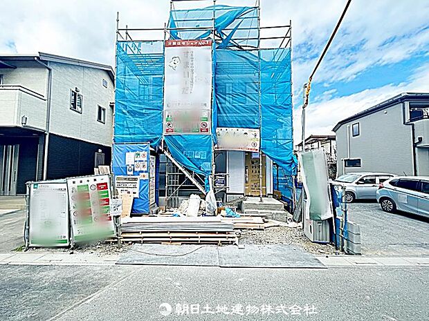 現在建築中の現場で工事進行中です。現地写真(2026年3月19日撮影)をご覧ください。