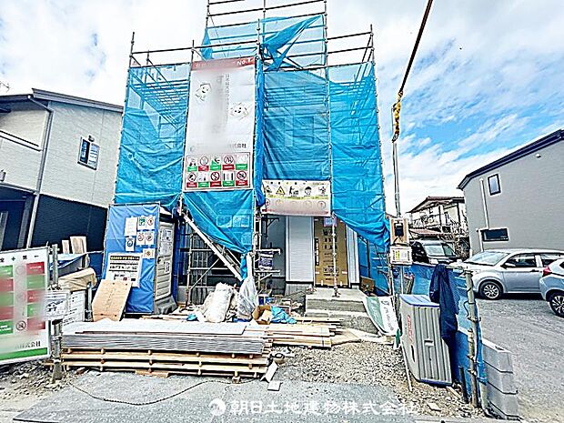 現在建築中の現場で工事進行中です。現地写真(2026年3月19日撮影)をご覧ください。