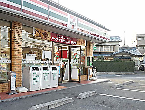 セブンイレブン所沢西狭山ケ丘2丁目店まで徒歩7分539m!近くて便利。ちょっとした買い物もスムーズに行える住環境です。