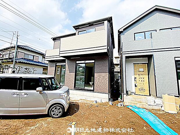 現在建築中の現場で工事進行中です。現地写真(2026年3月30日撮影)をご覧ください。