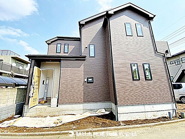 現在建築中の現場で工事進行中です。現地写真(2026年3月30日撮影)をご覧ください。